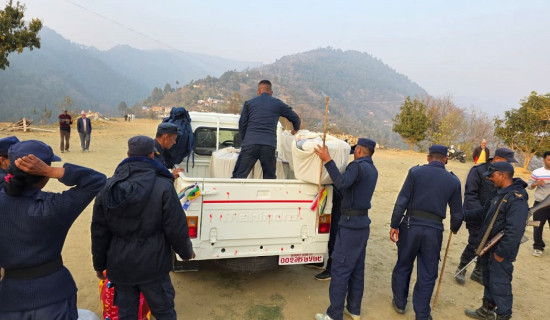 हेलिकप्टरमार्फत मतपेटिका धुञ्चे ल्याइयो