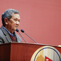 रुसी तेल भारतलाई बेच्न अमेरिकाको अस्थायी अनुमति