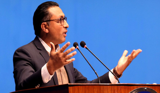 तनहुँ–१ मा रास्वपाका डा.वाग्लेको फराकिलो अग्रता