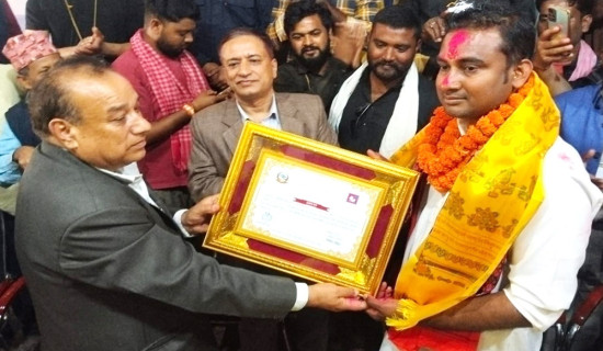 सामाजिक सञ्जाल विधेयक, २०८१ माथि विचार गरियोस् भन्ने प्रस्ताव सर्वसम्मतिले स्वीकृत