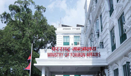 पश्चिम एसियामा नेपालीको स्थिति : ५१ हजारले भरे विवरण