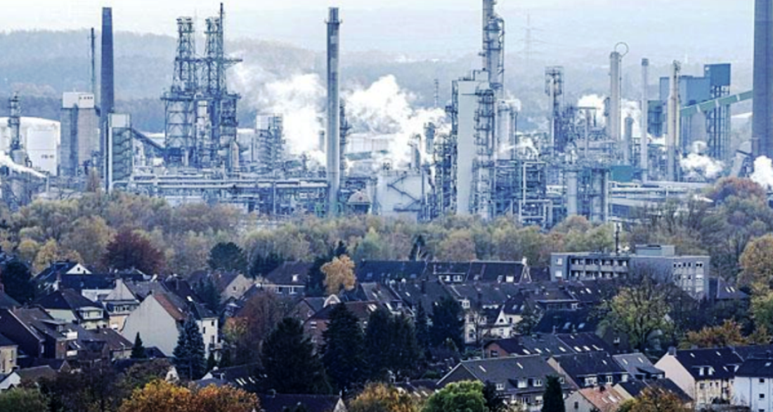 जर्मन औद्योगिक कमजोरीले मर्जमाथि दबाब बढायो