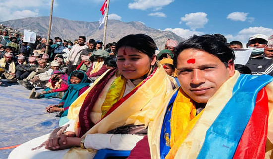 निर्वाचनमा देउडा गायकको कमाइ राम्रो