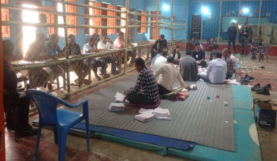 टुँडिखेलमा साकेला रौनक (फोटो फिचर)