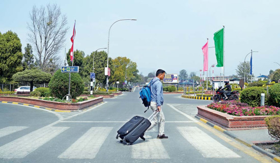 ल्याउन थालियो रोकिएका यात्रु