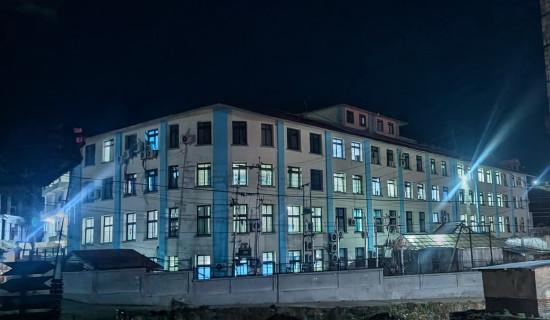 कसले बनायो मलाई म (कविता)