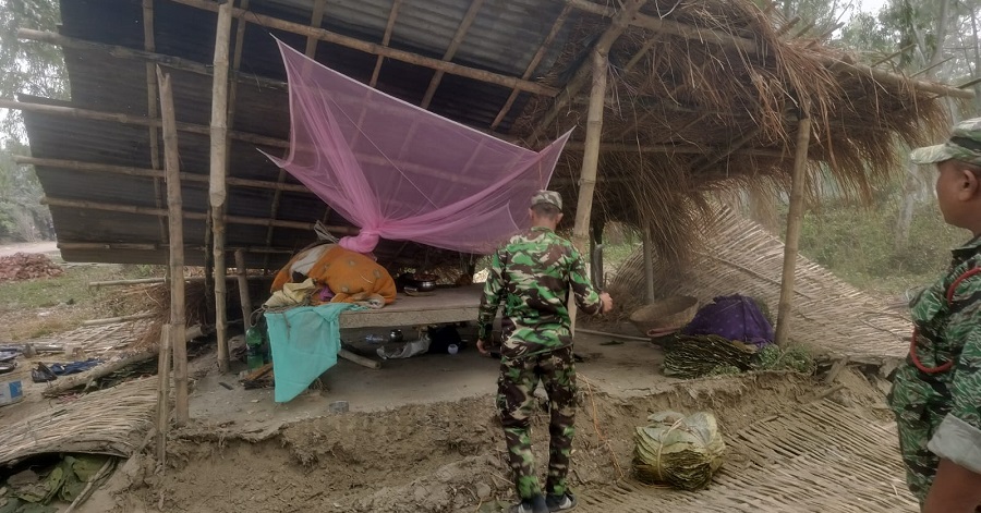 वन अतिक्रमण गरी बनाइएका घरटहरा हटायो डिभिजन वन कार्यालय