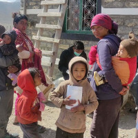 चोरीको मोटरसाइकलसहित तीन नेपाली भारतमा पक्राउ