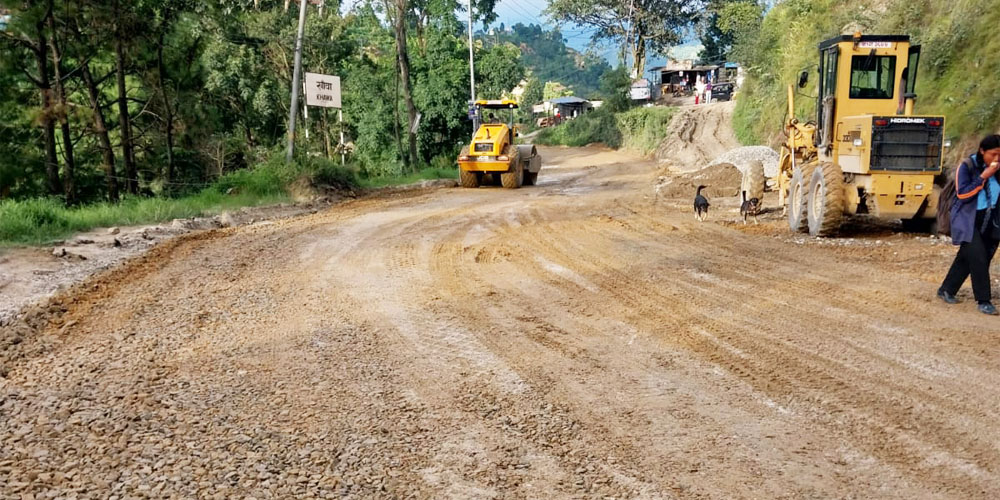 धुलिखेल-खावा सडक कालोपत्रे