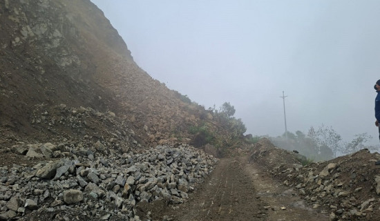 सुख्खा पहिरोले भेडेटार–राजारानी–रविराके सडक अवरुद्ध