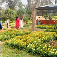 मरेको सम्झिएका छोरा घर आएपछि खुसियाली