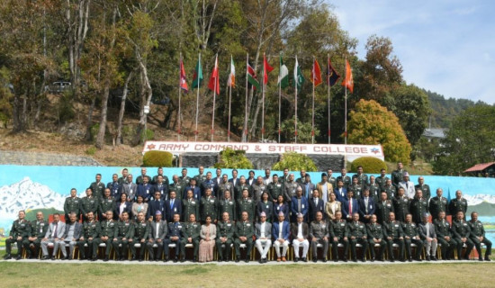 प्रजापति समुदाय माटाका पाला बनाउन व्यस्त