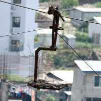 जुम्लामा बाढीपहिरोले बगाएको स्थानीयवासीको घर