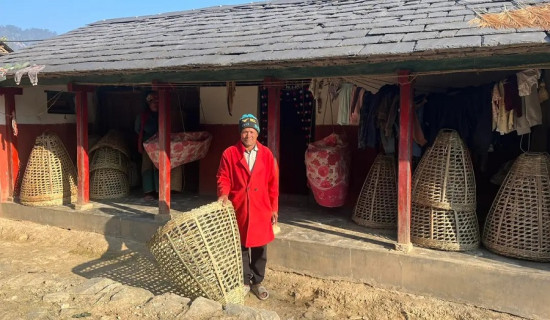 बल्खुमा बाढीको वितण्डा : चार सय नागरिक विस्थापित