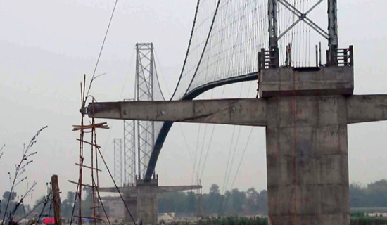 तीन दशकपछि झोलुङ्गे पुल