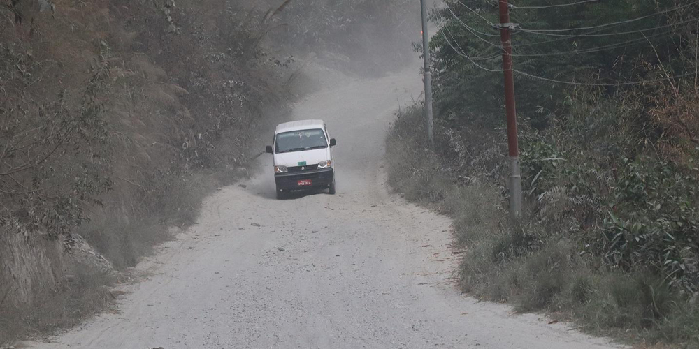 म्याग्दीको रणवाङ–दरवाङ खण्डको सडक अलपत्र