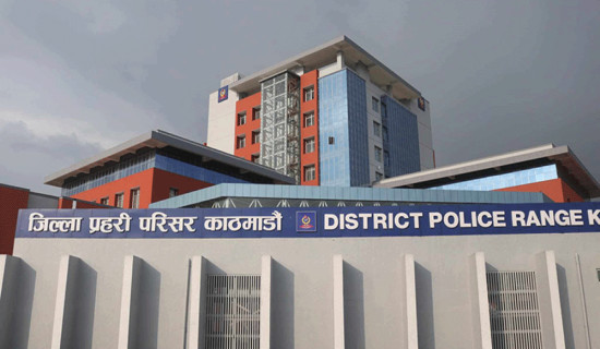 एक करोड १६ लाख नगदसहित दुई हुण्डी कारोबारी पक्राउ