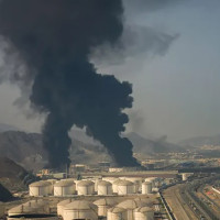 आरसिबीलाई दुई अर्ब डलरसम्ममा बेच्ने तयारी, मालिकको रणनीतिक समीक्षा सुरू