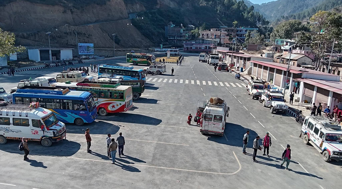 बसपार्कबाट गाडी सञ्चालन नगरे २५ सयसम्म जरिवाना