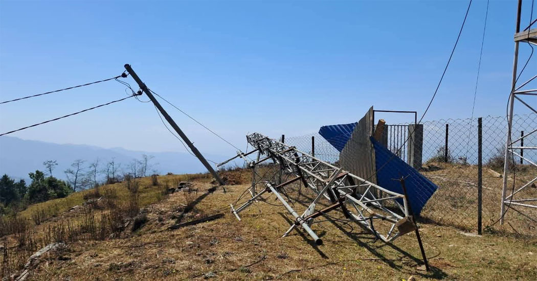 हावाहुरीले खोटाङमा रेडियोको रिपिटर टावर भाँचियो, प्रशासरण बन्द