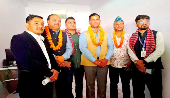 मालपोत कार्यालय बाँकेमा सेवाग्राही सहायता कक्ष सञ्चालन