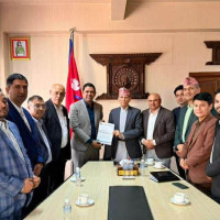 बचत गर्ने बानीको विकास गर्न वित्तीय साक्षरता