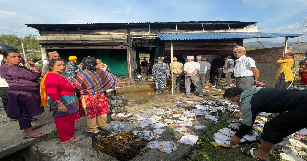कटुवाचौपारीस्थित डेरी उद्योगमा आगलागी
