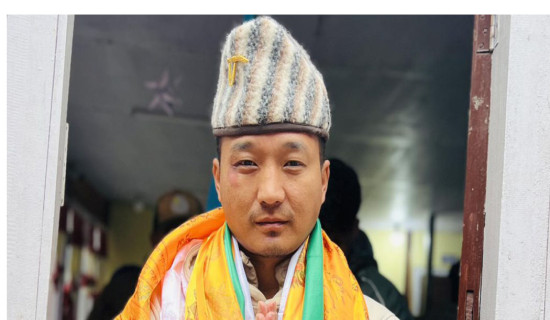 तीन महिनामा ६ गैँडा मरे