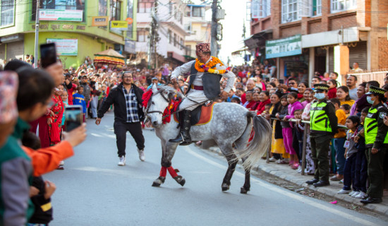 ग्यास आयात आठ अर्बले घट्यो