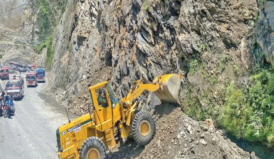 पहिरोको उच्च जोखिम रोकथाम गरिँदै