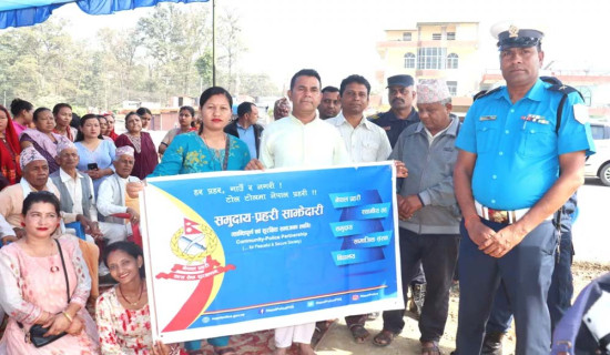 सवारी दुर्घटना बढेपछि सडकमै पूजा