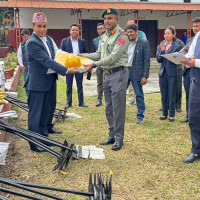 नेपाल टस जितेर फिल्डिङमा