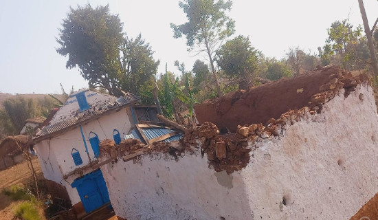 पौवादुङमा हावाहुरी पीडितलाई प्रतिपरिवार  २० हजार राहत उपलब्ध गराइने