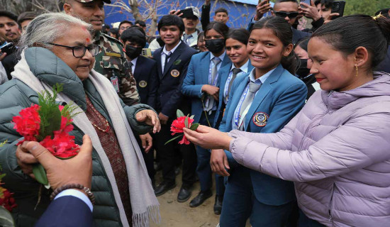 कर्णाली प्रदेशको भ्रमणमा प्रधानमन्त्री कार्की