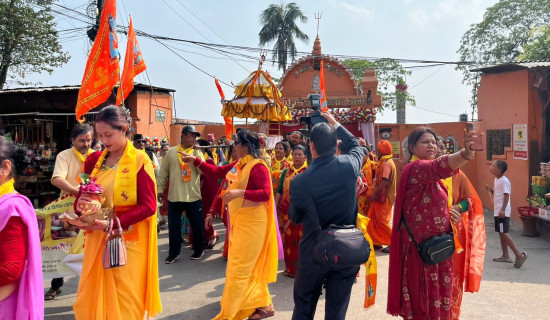 धरानमा पिण्डेश्वर रथ यात्रा