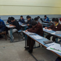 सवारी चलाउँदै गर्दा बेहोस भएका चालकको मृत्यु