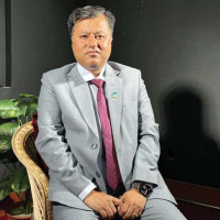 दोलखाका एमाले जिल्ला सचिव थोकरद्वारा राजीनामा घोषणा