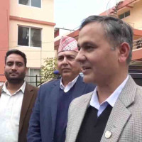 मतपत्र पुग्यो, पुगेन पाठ्यपुस्तक