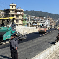 आन्तरिक पर्यटकको गर्मी छल्ने गन्तव्य बन्दै लामो झरना