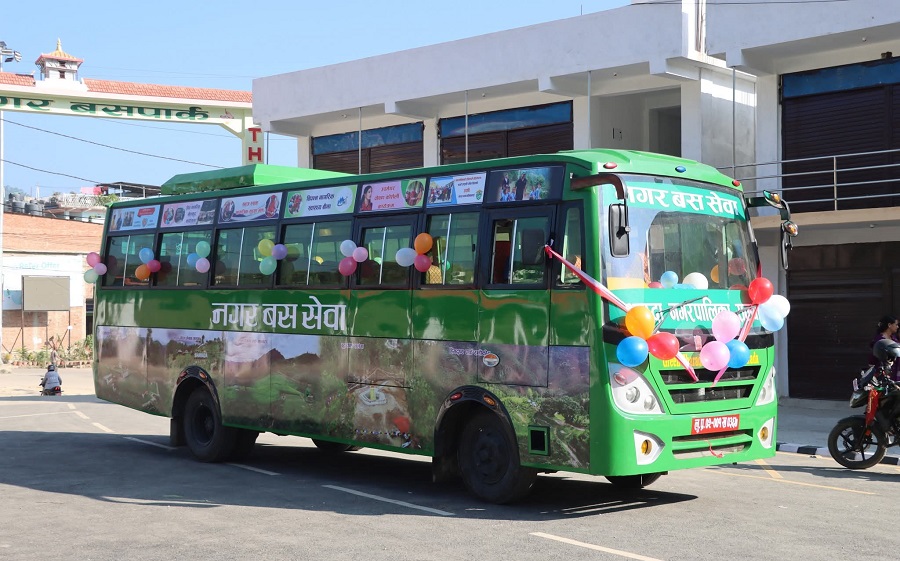 चैते दसैंमा खैरबाङ पुग्न नगर बसमा ५० प्रतिशत भाडा छुट
