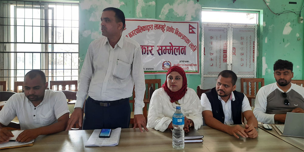 राजविराजमा लामखुट्टेको प्रकोप