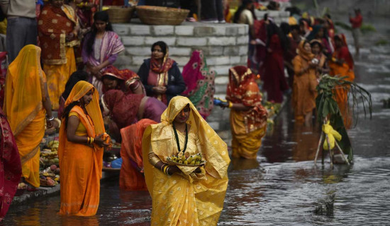 काठमाडौँमा मनाइयो चैती छठ (फोटो फिचर)