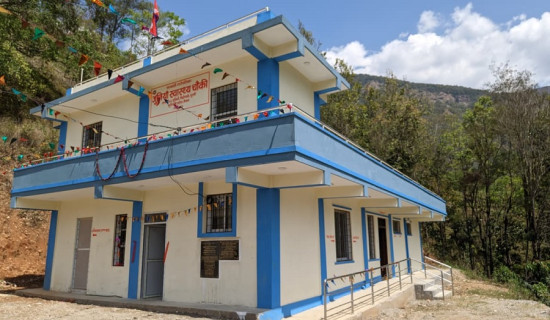 जुनियाँ स्वास्थ्यचौकी तीन दशकपछि आफ्नै भवनमा