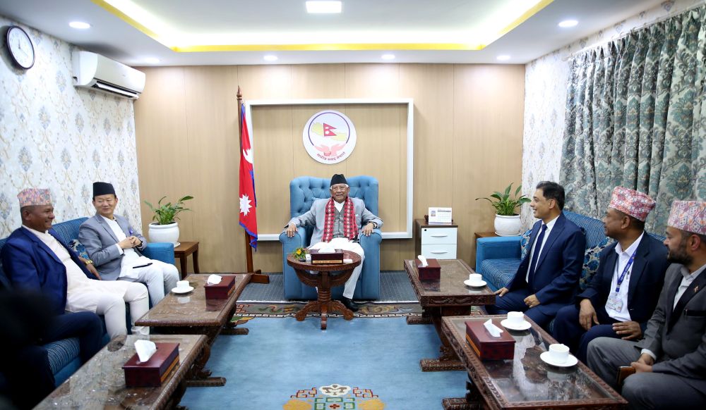 ज्येष्ठ सदस्य केसीद्वारा पदभार ग्रहण : निष्पक्षता र पारदर्शितामा जोड