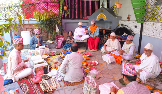 अध्यक्ष ओलीको बुवा मोहनप्रसादको १३ औं दिनको संस्कार