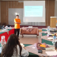 घरदैलोमै ज्येष्ठ नागरिकको स्वास्थ्य परीक्षण