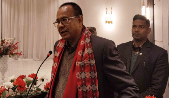 सभापति लामिछानेको रिट हेर्दाहेर्दैमा आइतबार सुनुवाइ हुने