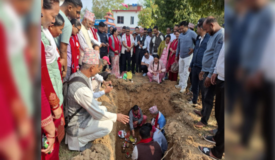 पुनर्निर्माण सुस्त भएकोमा सरकारको ध्यानाकर्षण