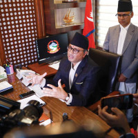 आगो बस्तीमा पस्दा पात्लेखेतका दुई घर जले