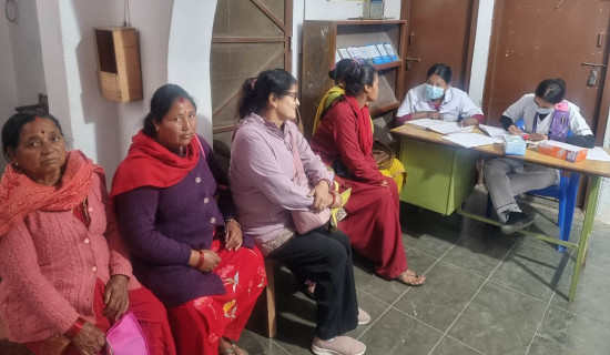 वृहत् क्यान्सर शिविरमा ३ सयको परीक्षण